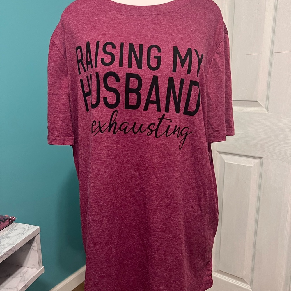 Raising Husband Tee size 2x New in bag.